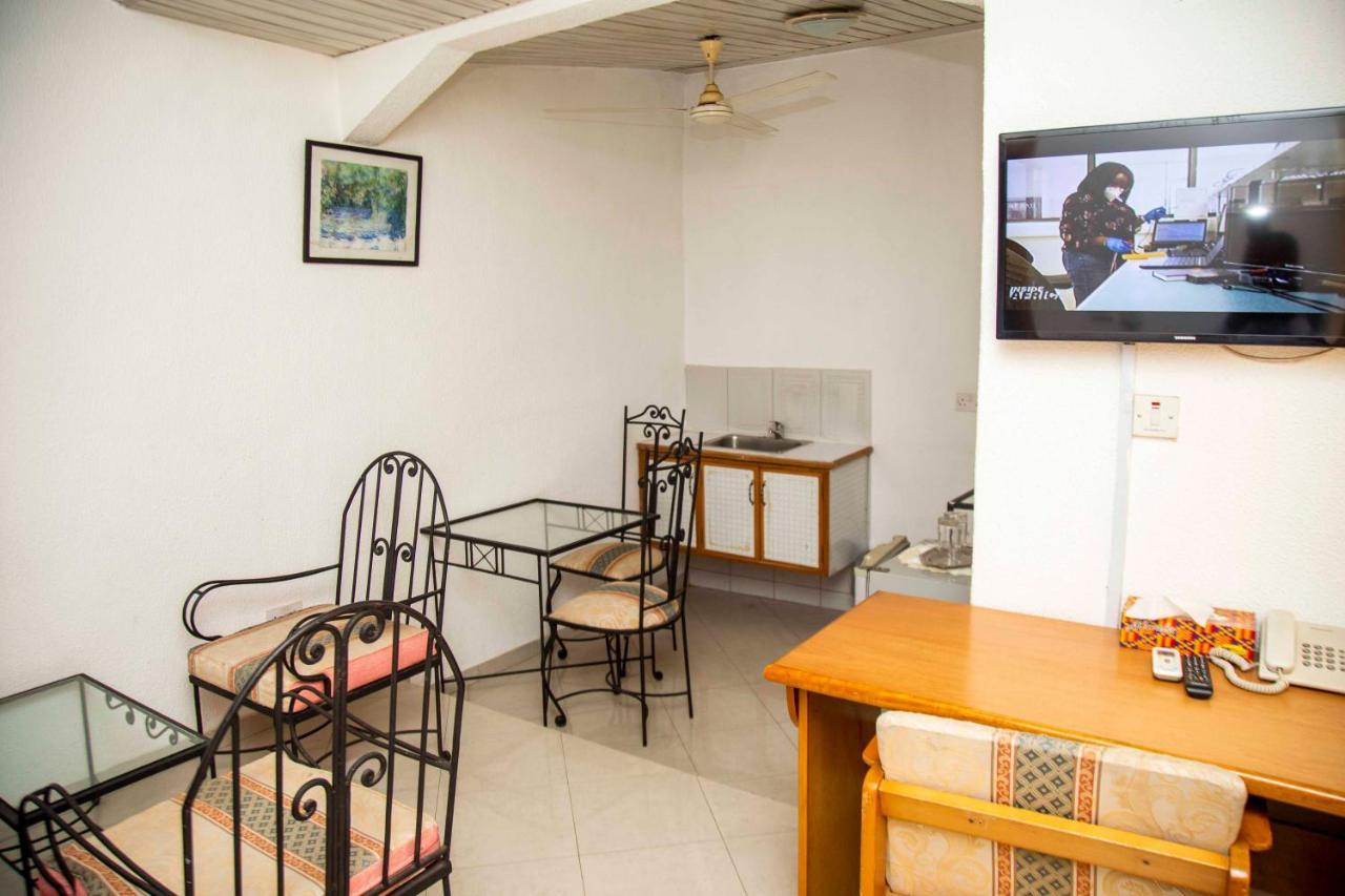Forte Royale Hotel Accra Exteriör bild