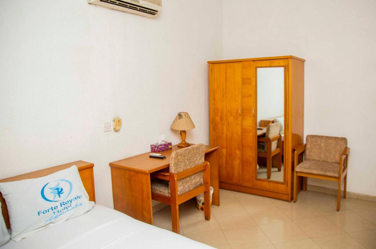 Forte Royale Hotel Accra Exteriör bild